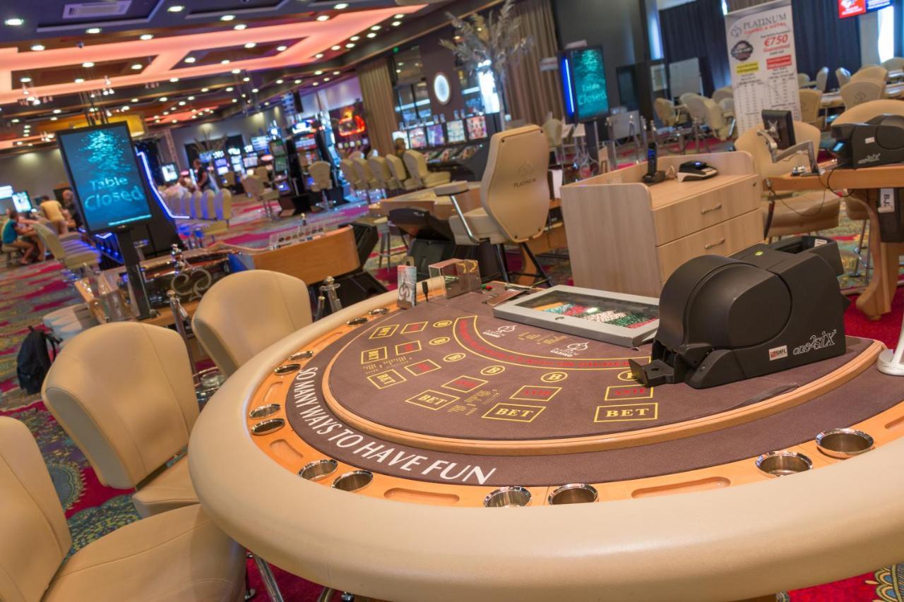 Platinum Hotel & Casino Napospart Kültér fotó
