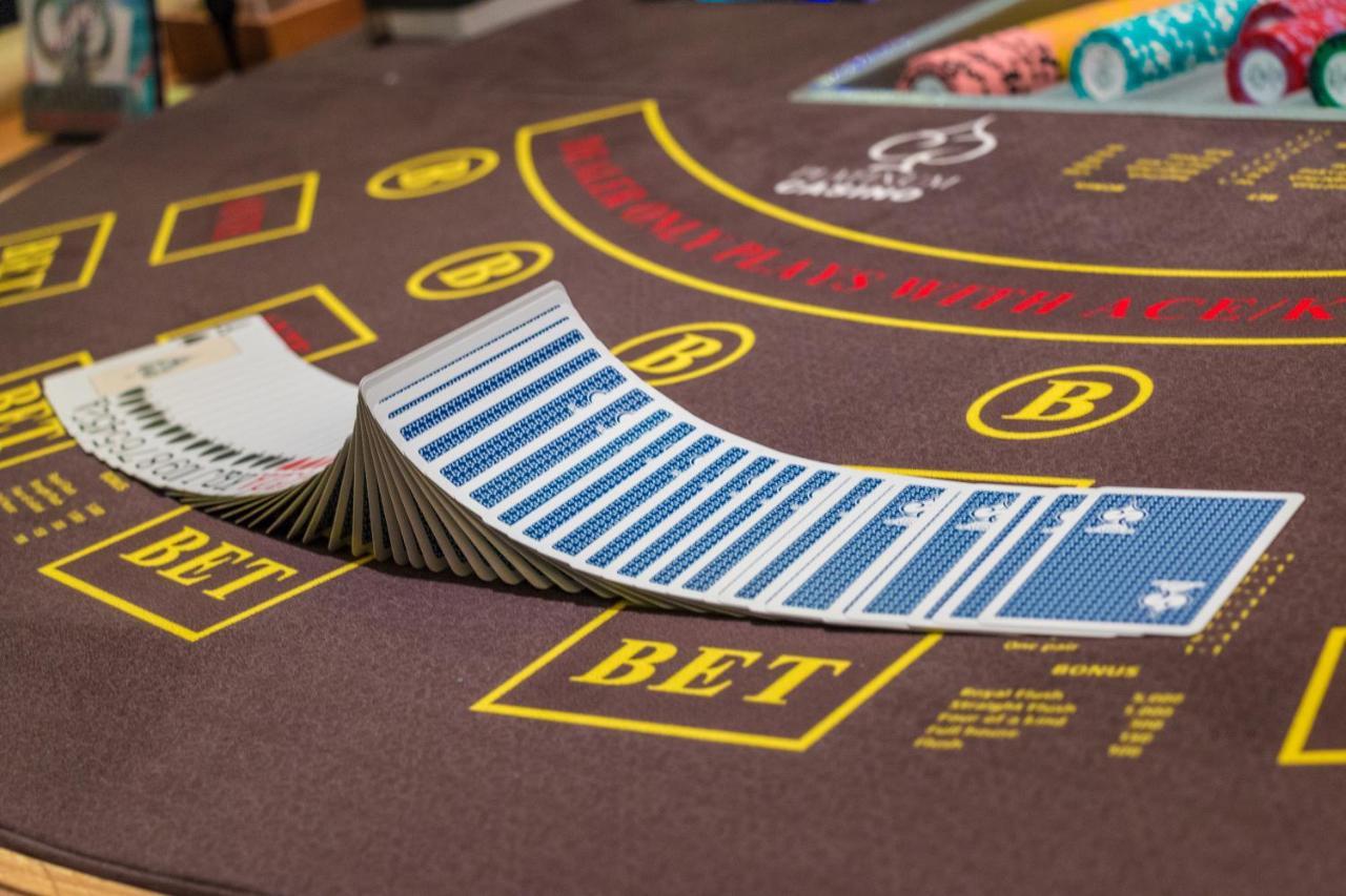 Platinum Hotel & Casino Napospart Kültér fotó