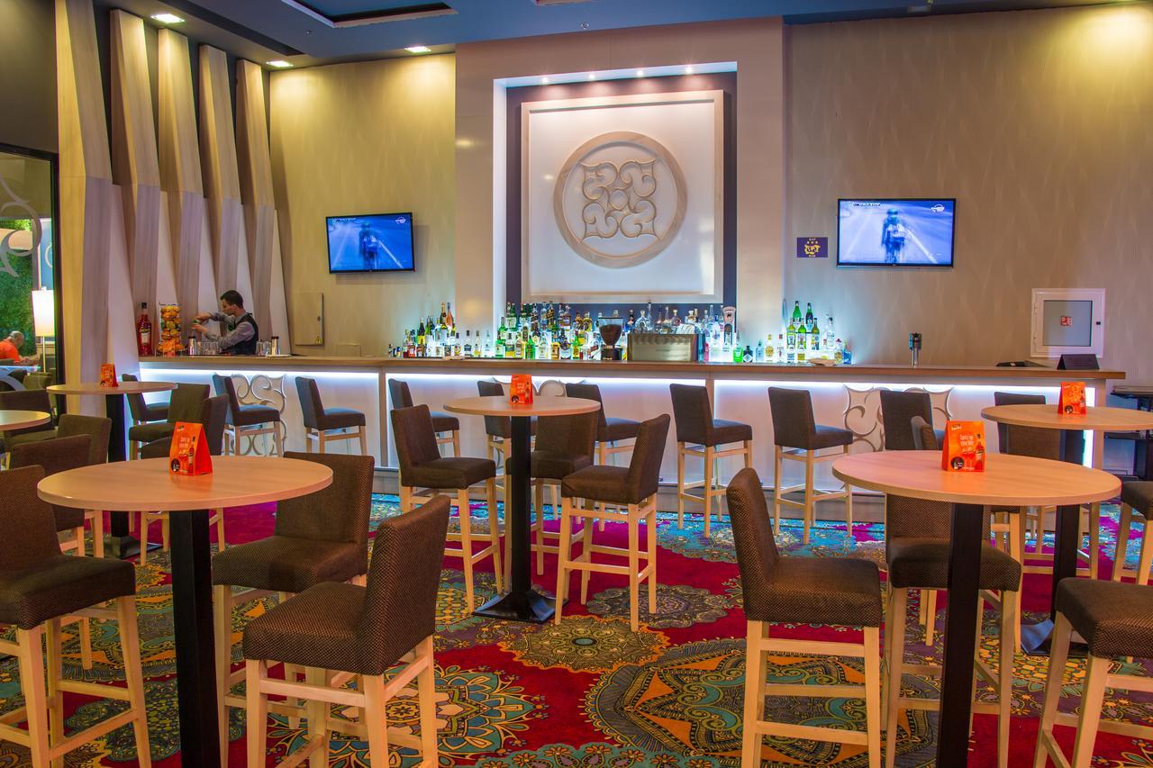 Platinum Hotel & Casino Napospart Kültér fotó