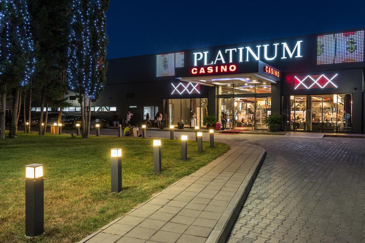 Platinum Hotel & Casino Napospart Kültér fotó